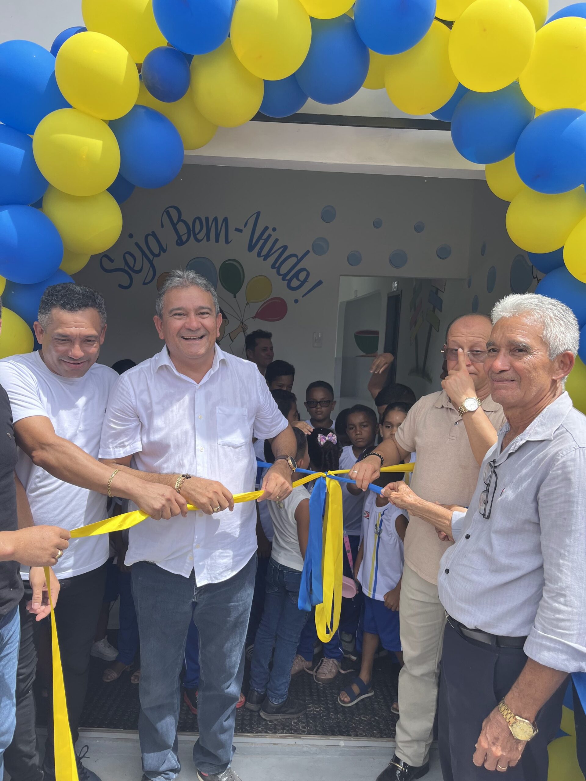 Prefeito Aldo Lopes reinaugura a 14º Escola ampliada e reformada na sua  gestão – Icururupu